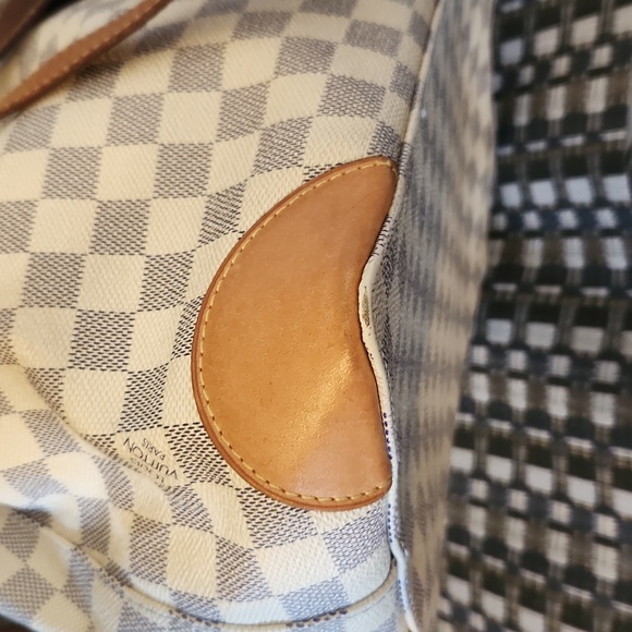 LV Hampstead PM in Damier Azur - Picture 10 of 17